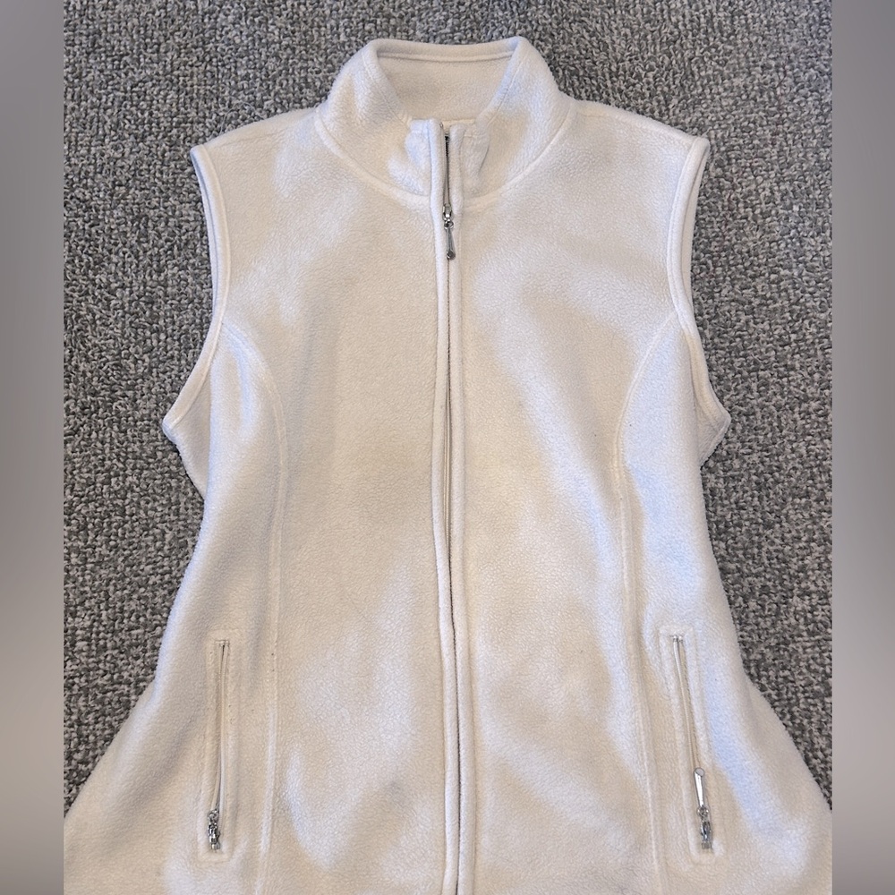 Karen Scott Sport White Collared Zip Vest